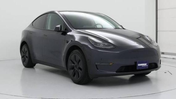 TESLA MODEL Y 2024 7SAYGDEDXRF124215 image